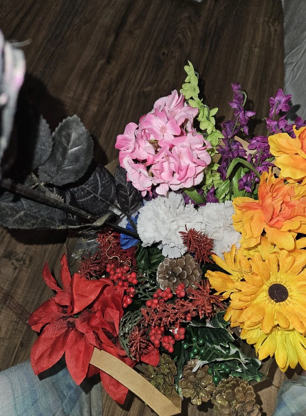 Large assorted lot of artificial flowers, greenery, berries, pinecones, Foam